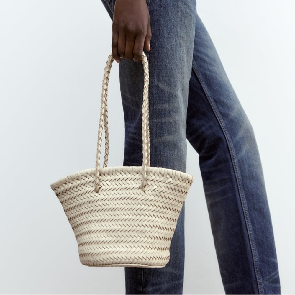 Price Firm - ZARA Leather Woven Tote Bag - Picture 14 of 15